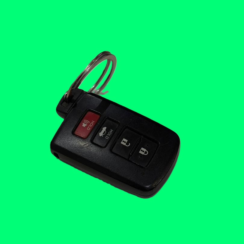 Une clé télécommande de voiture